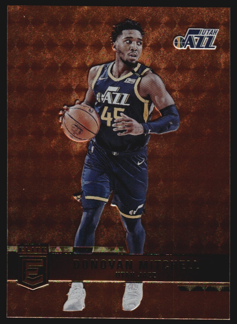 2021-22 Elite Orange #101 Donovan Mitchell - NM